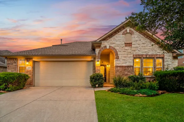 $399,000 | 22206 Wenbury Drive, Tomball, TX 77375