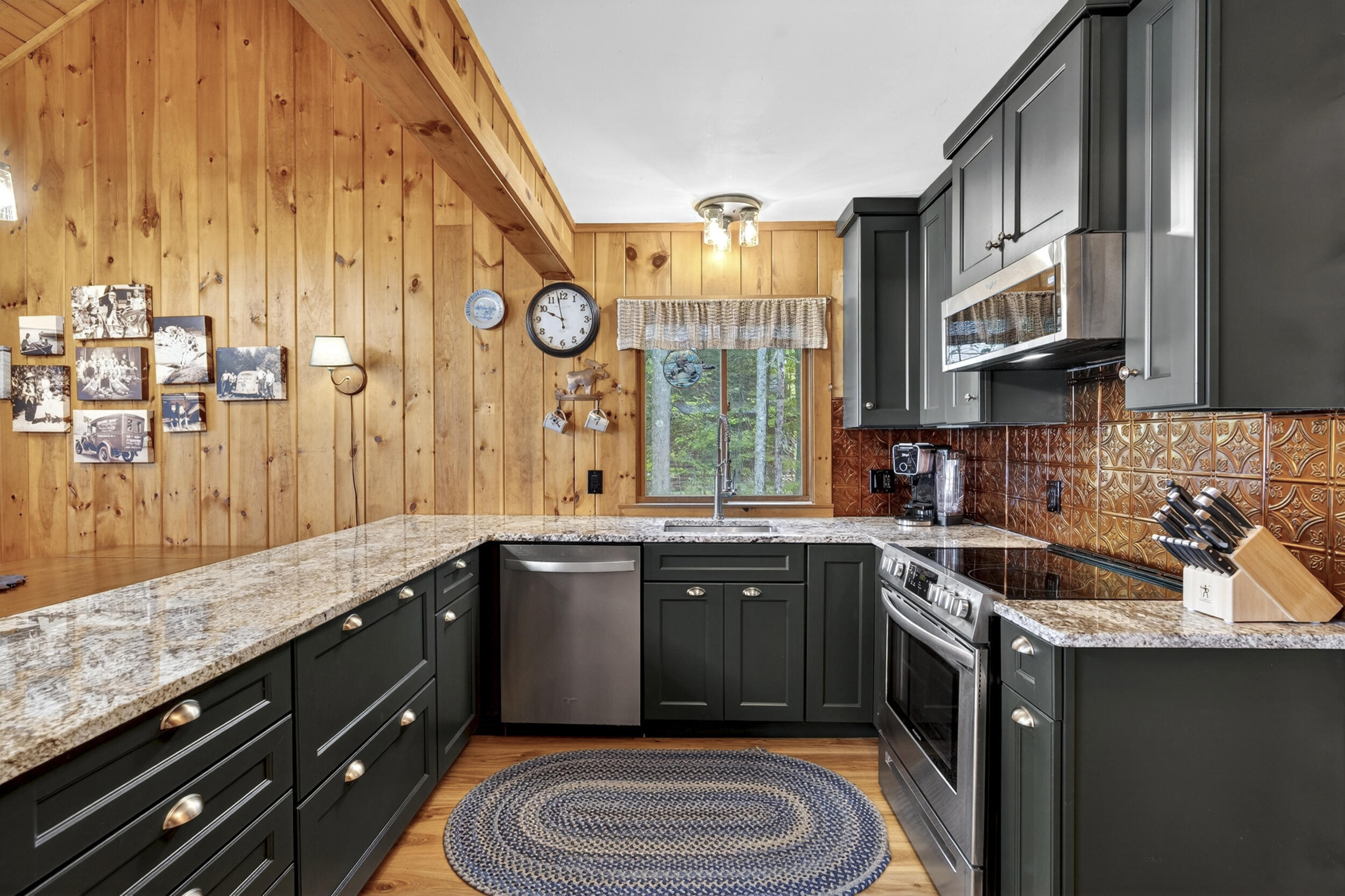 137 Fish Hook Road Oxford, ME 04270 - Photo 25 of 78 Thomasville Cacinets