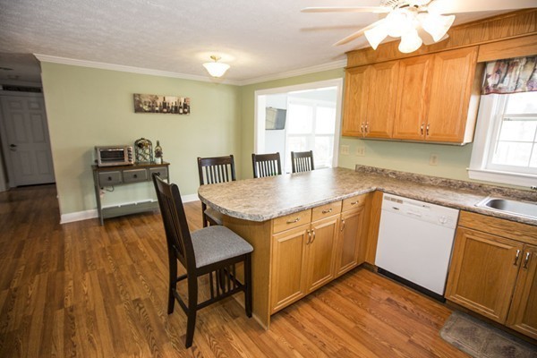 224 Winding Pond Road, Unit 224 Londonderry, NH 03053 - Photo 4 of 17 Gallery Image 4