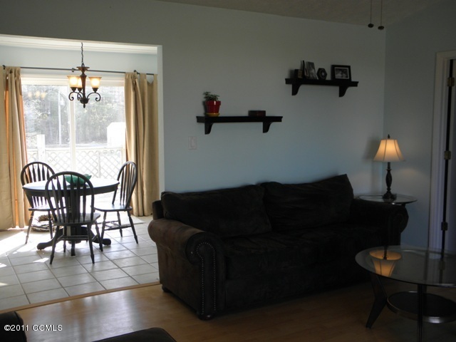 Living Room to Diving Room