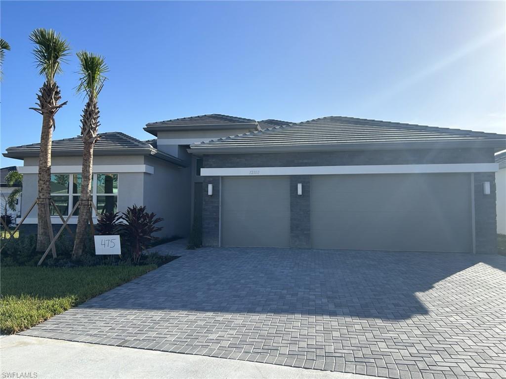 a front view of house with yard