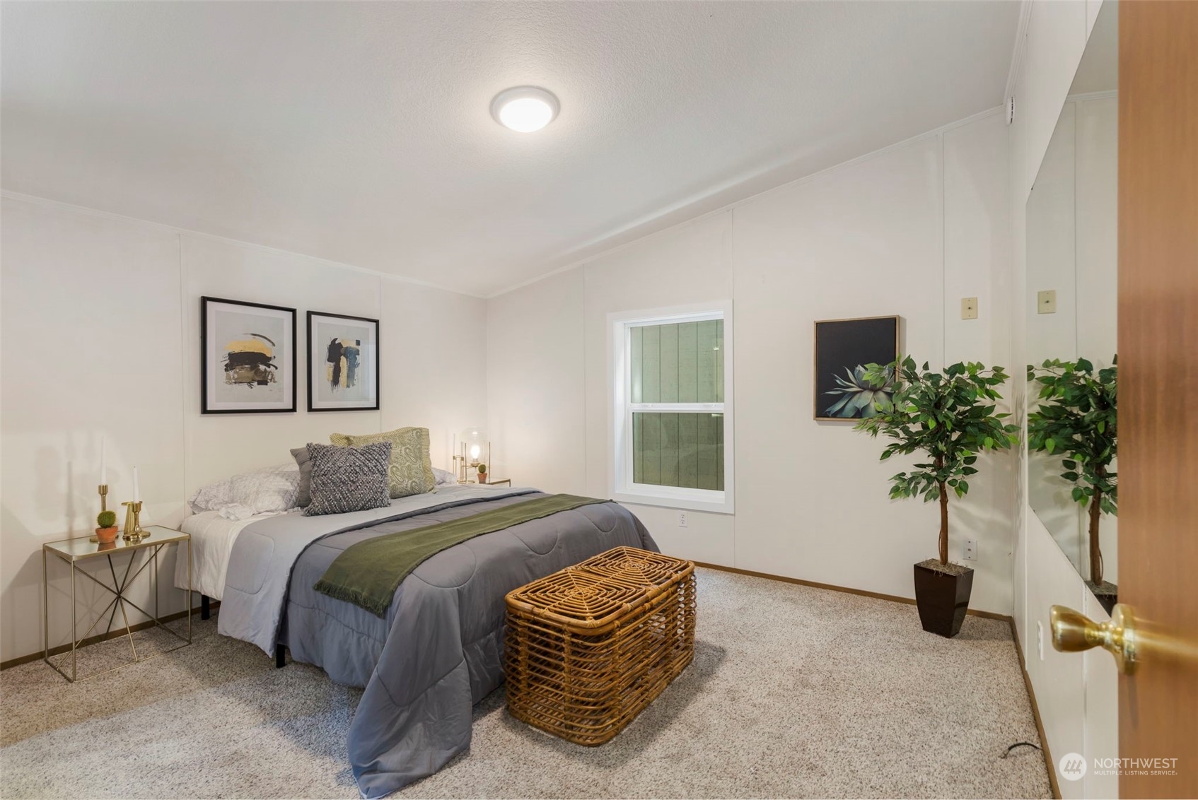 4116 Northwest Essex Road Bremerton, WA 98310 - Photo 12 of 33 Gallery Image 12