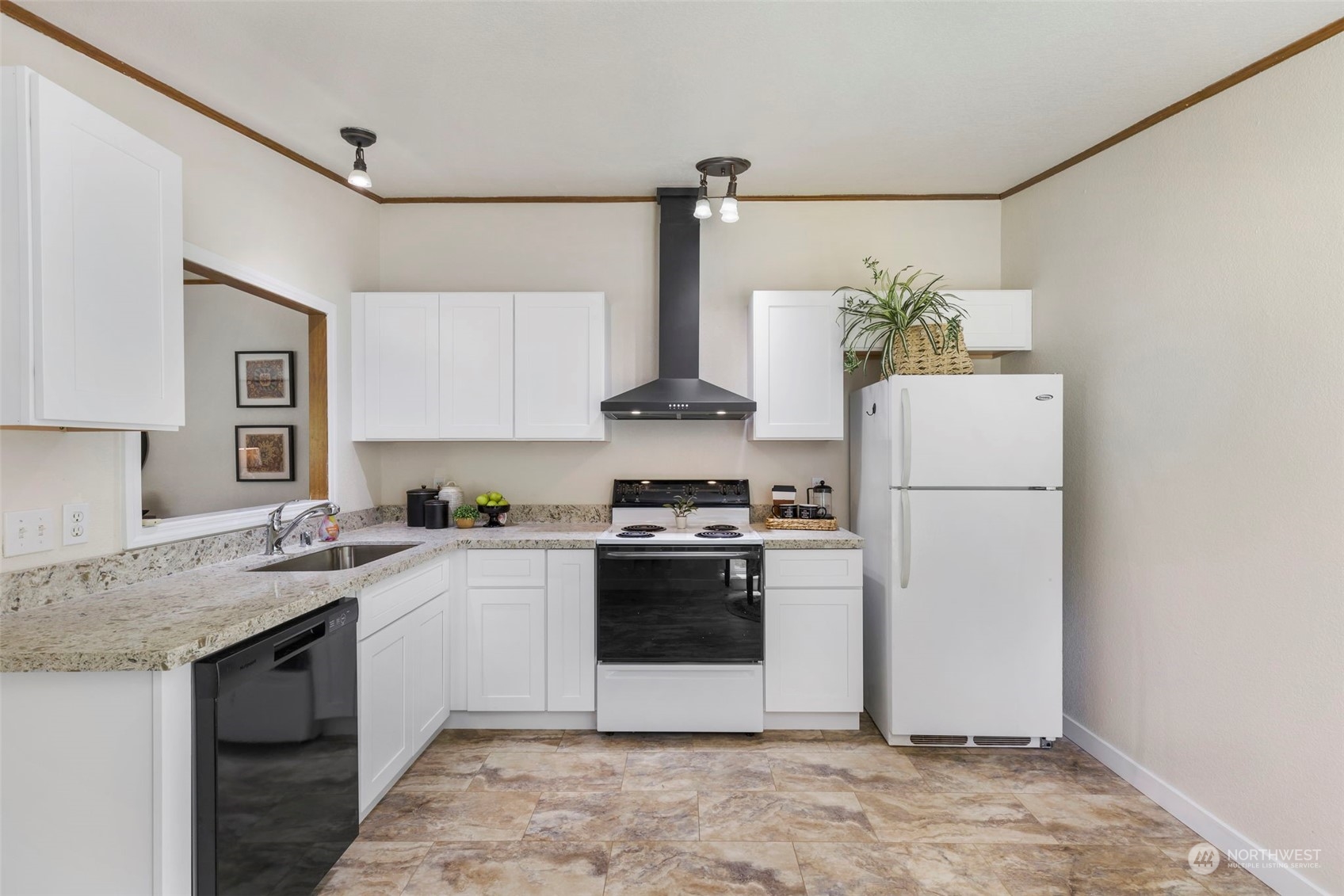 4116 Northwest Essex Road Bremerton, WA 98310 - Photo 10 of 33 Gallery Image 10