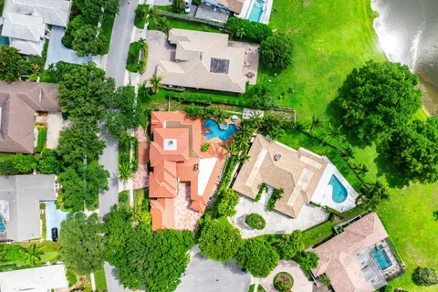 $3,499,000 | 2 Firestone Circle, West Palm Beach, FL 33401
