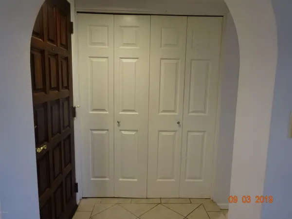 $1,550 | 10410 North Cave Creek Road, Unit 2014, Phoenix, AZ 85020