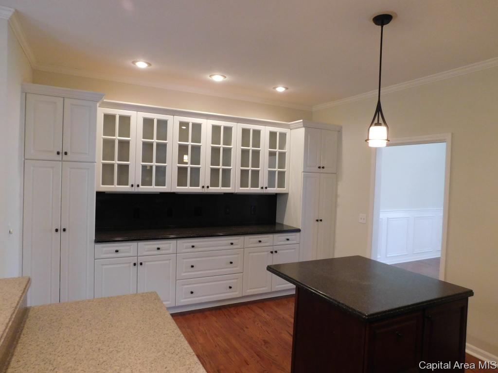 2312 Harbor Landing Springfield, IL 62712 - Photo 14 of 36