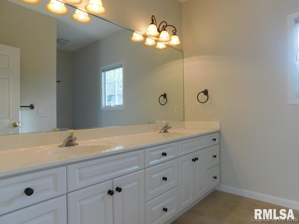 2312 Harbor Landing Springfield, IL 62712 - Photo 15 of 36
