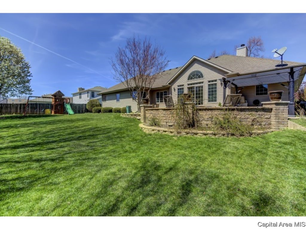 2312 Harbor Landing Springfield, IL 62712 - Photo 31 of 36
