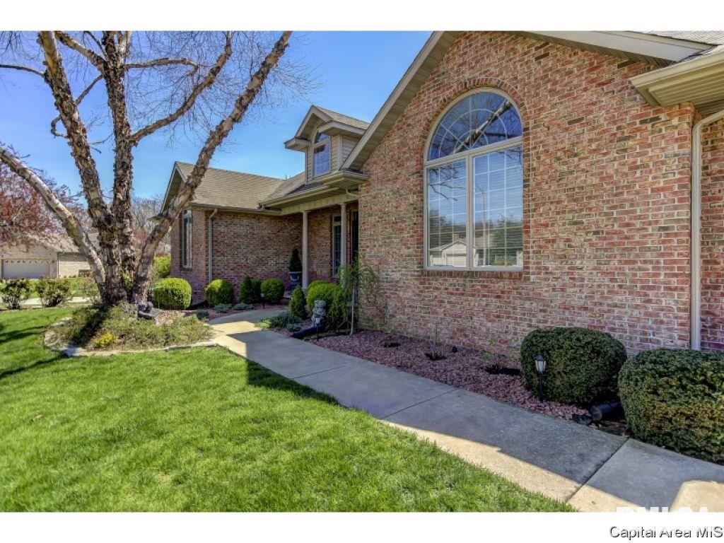 2312 Harbor Landing Springfield, IL 62712 - Photo 34 of 36