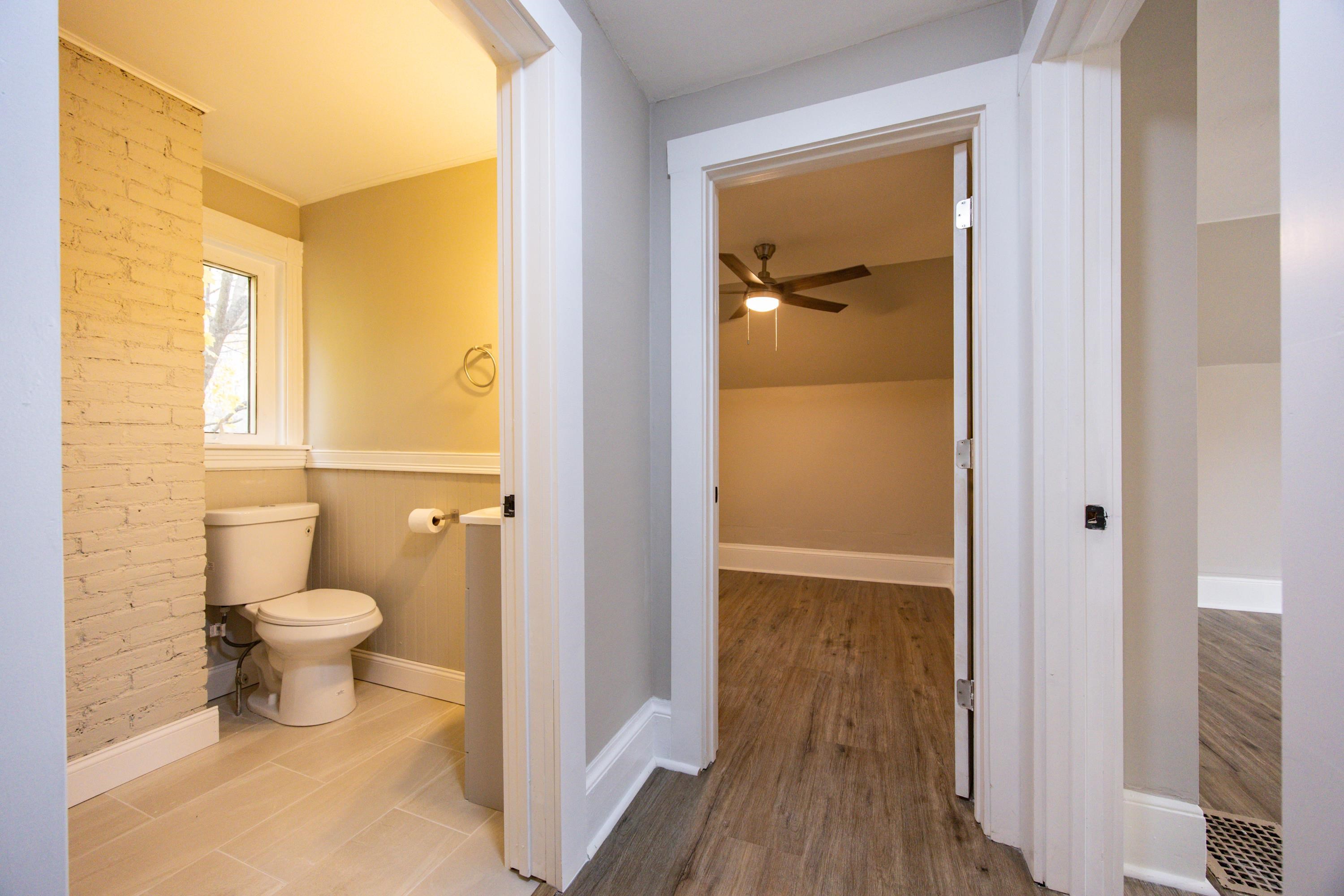 73 Webster Street Laconia, NH 03246 - Photo 13 of 27