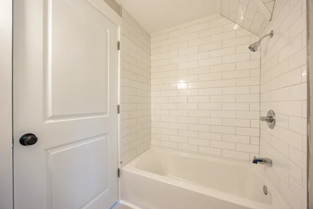 $279,000 | 73 Webster Street, Laconia, NH 03246