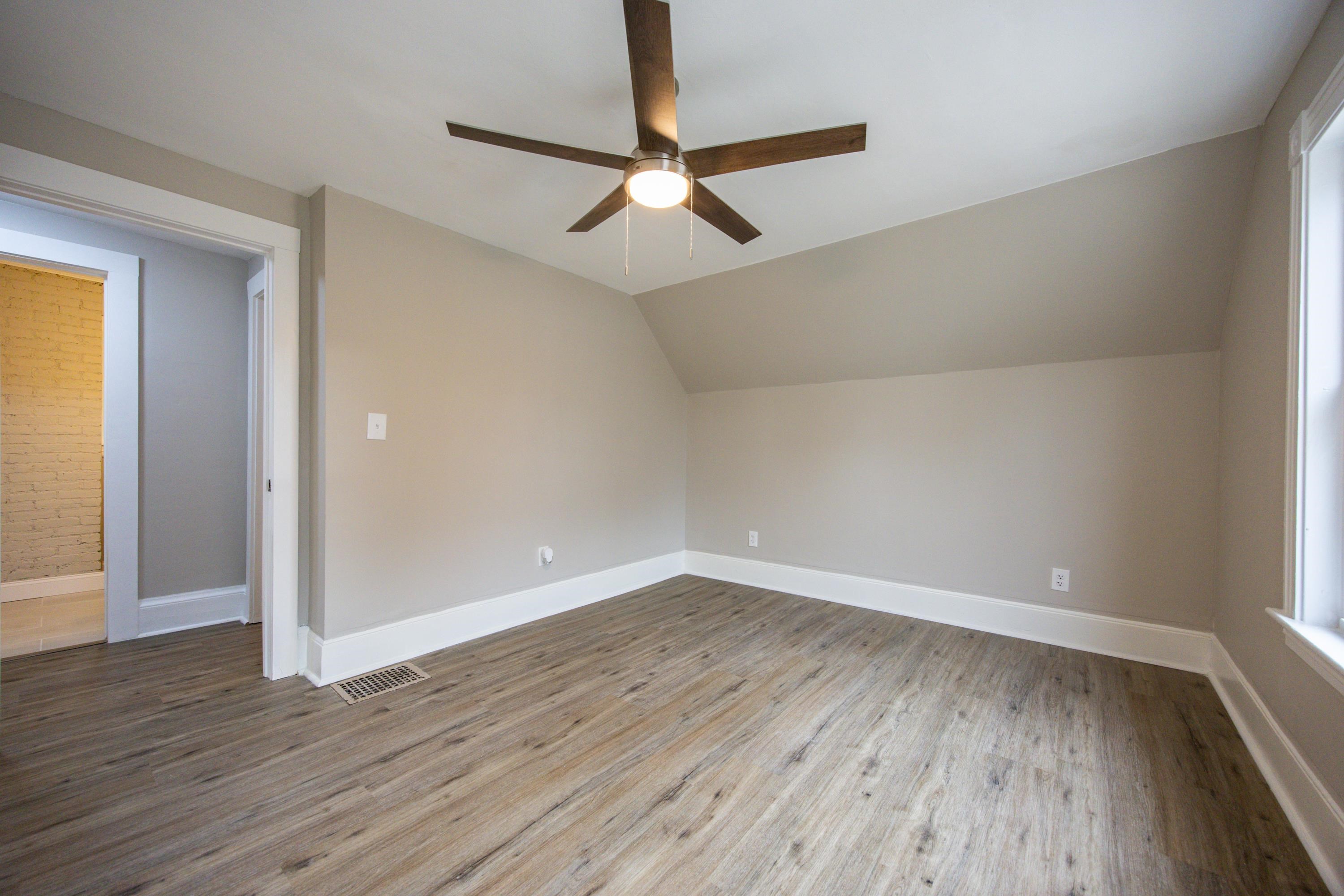 73 Webster Street Laconia, NH 03246 - Photo 21 of 27