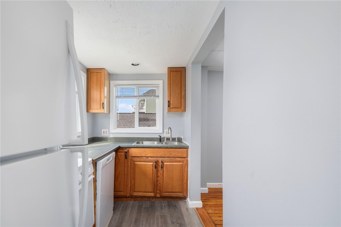 15 Forrest Street Warwick, RI 02889 - Photo 30 of 36 Gallery Image 30