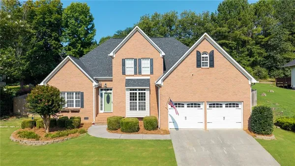 $379,900 | 114 Towne Lake Drive Northeast, Calhoun, GA 30701