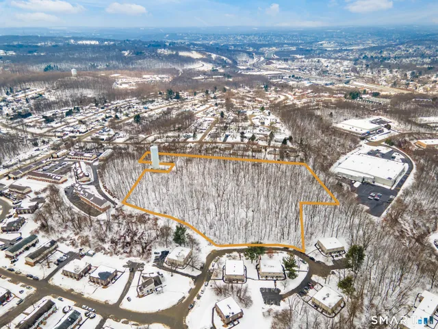 $1,272,000 | 0 Vivian Drive Road, Waterbury, CT 06705