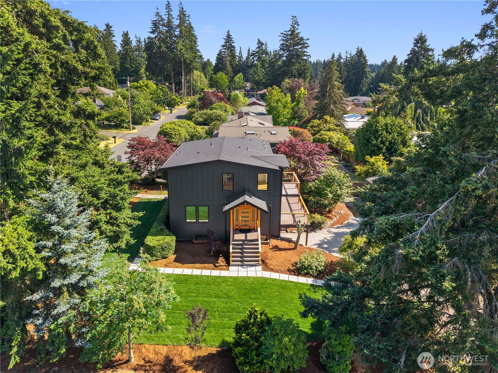 9808 224th Street Southwest Edmonds, WA 98020 - Photo 34 of 37