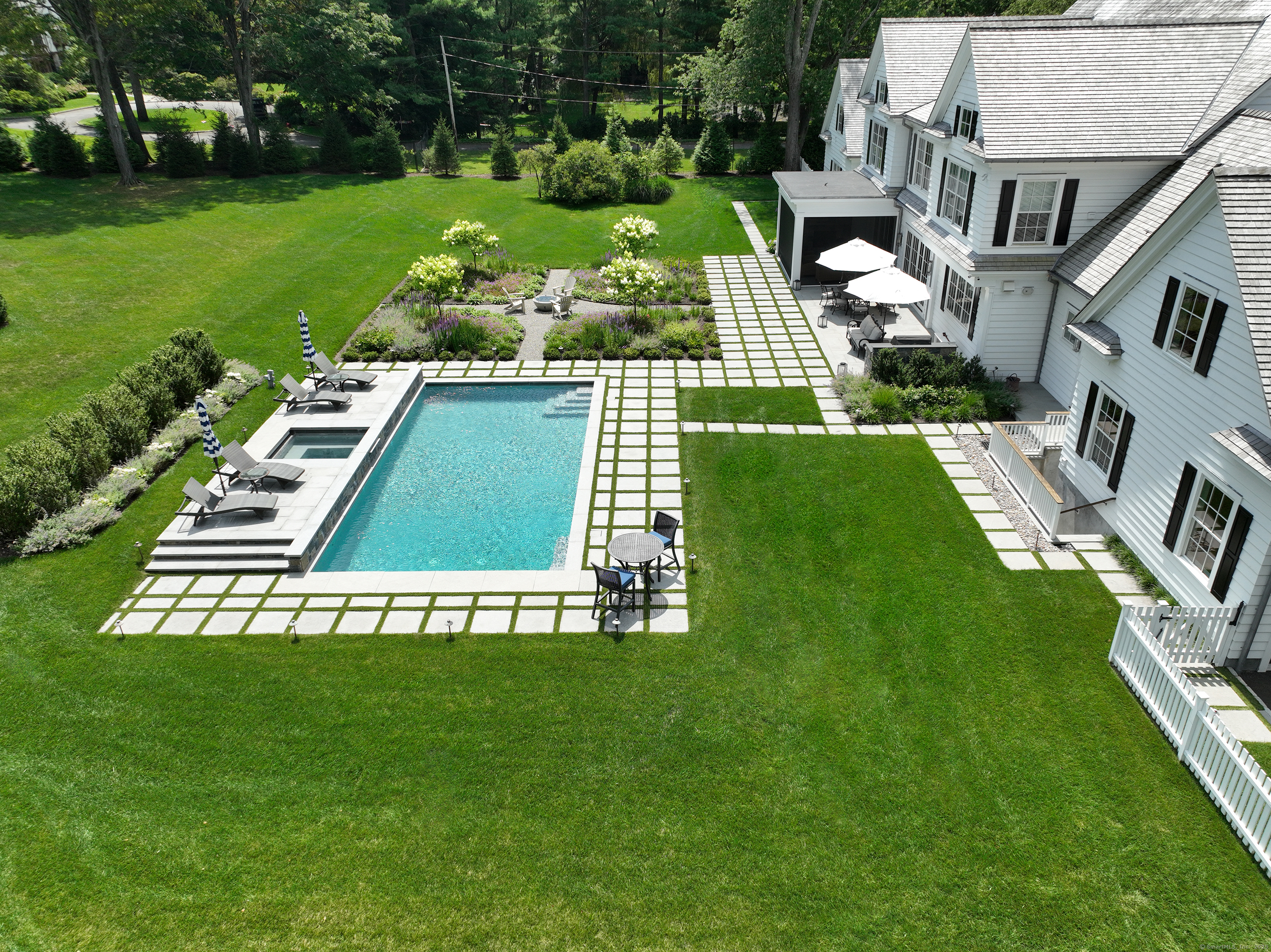 688 Hulls Farm Road Fairfield, CT 06890 - Photo 12 of 18 a view of a swimming pool