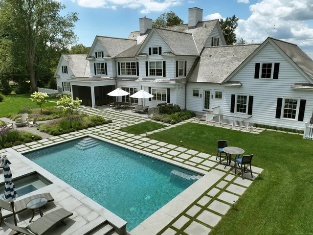 a view of a house with garden