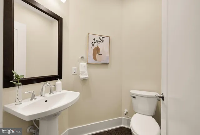 $6,000 | 153 Winsome Circle, Bethesda, MD 20814