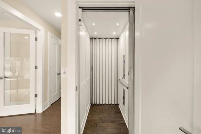 $6,000 | 153 Winsome Circle, Bethesda, MD 20814