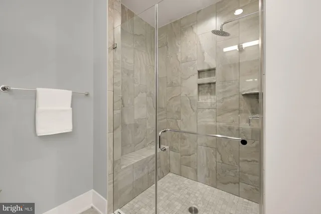 $6,000 | 153 Winsome Circle, Bethesda, MD 20814