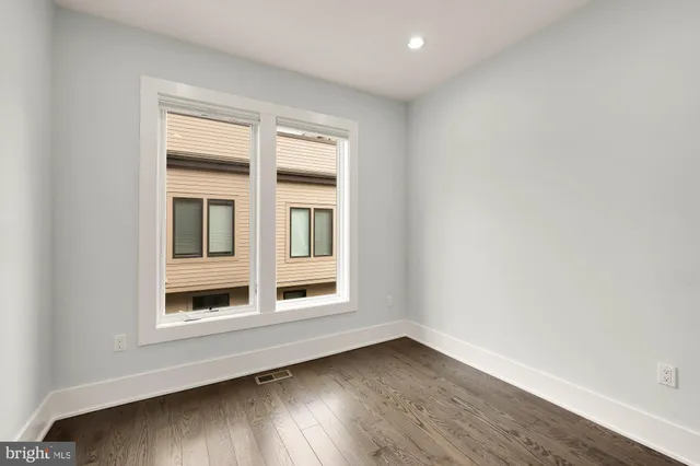 $6,000 | 153 Winsome Circle, Bethesda, MD 20814