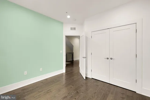 $6,000 | 153 Winsome Circle, Bethesda, MD 20814