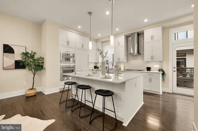 $6,000 | 153 Winsome Circle, Bethesda, MD 20814