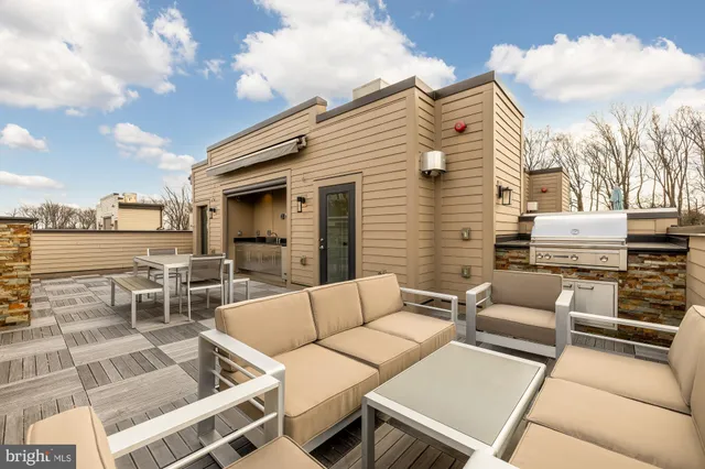 $6,000 | 153 Winsome Circle, Bethesda, MD 20814