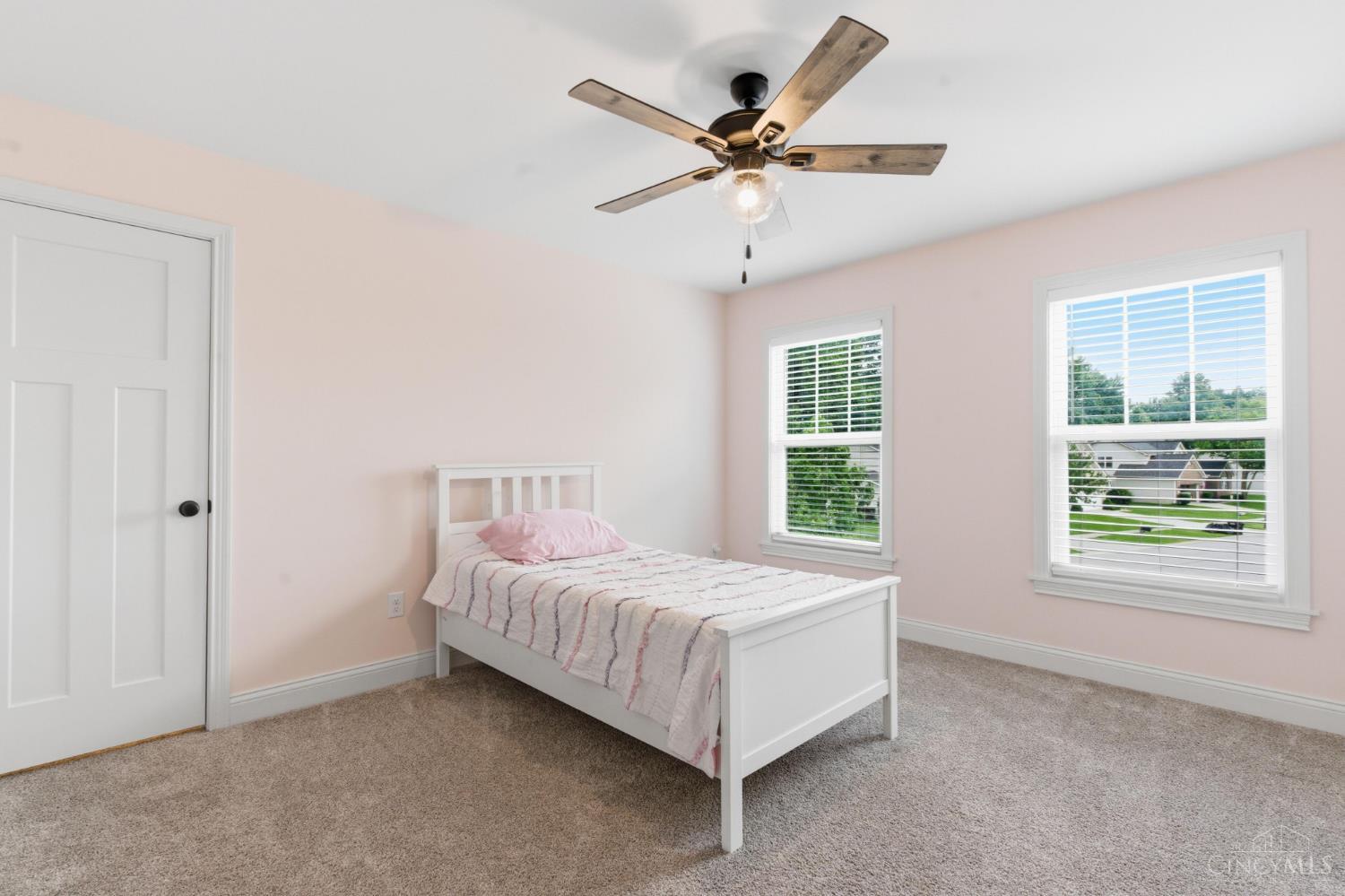 1086 Stableview Circle Maineville, OH 45039 - Photo 16 of 28