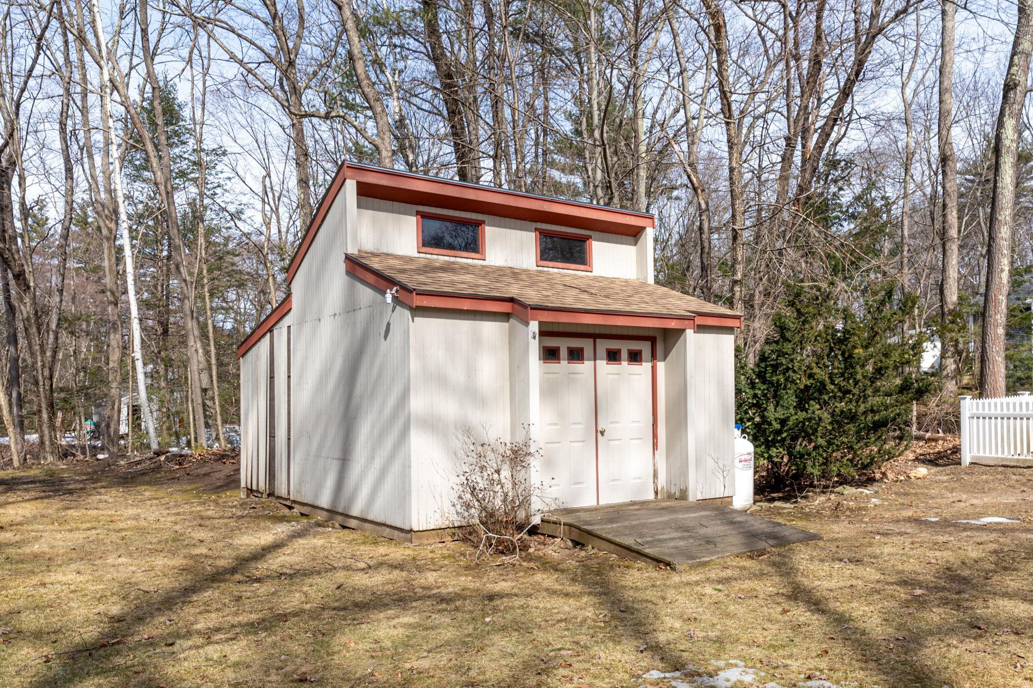 1 Oriole Road Windham, NH 03087 - Photo 17 of 19