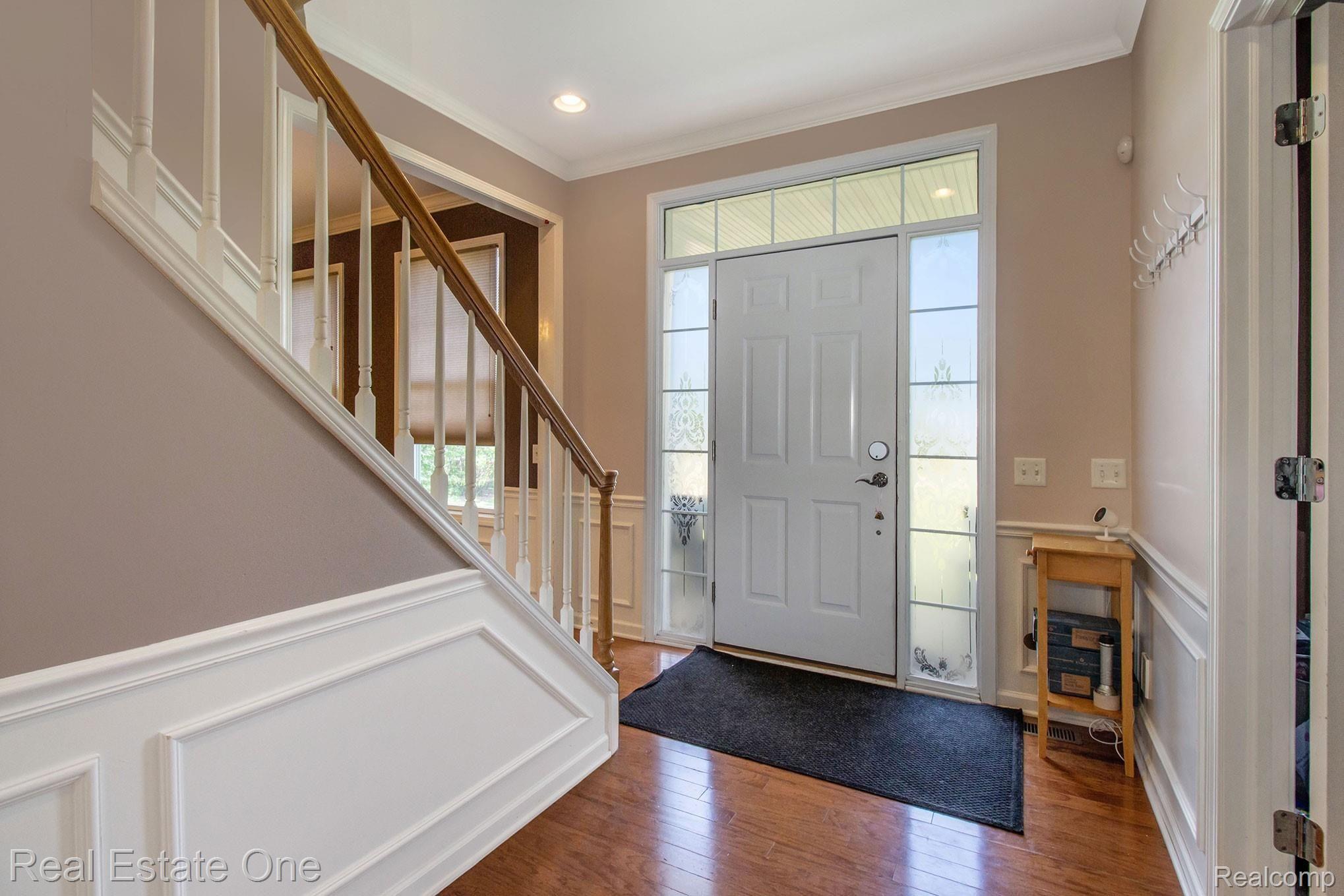 20877 Gill Road Farmington, MI 48335 - Photo 23 of 32 IMG_7611.jpg
