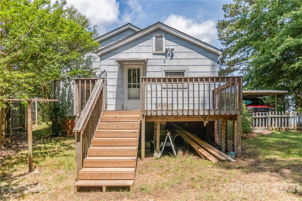 507 State Rd S-29-70 Lancaster, SC 29720 - Photo 24 of 27 a view of outdoor space and deck