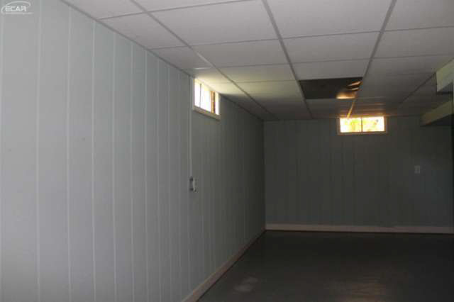 16353 South Seymour Road Linden, MI 48451 - Photo 37 of 55 21170937-36.JPG