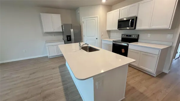 $2,000 | 10315 Blooming Blossom Court, Fort Myers, FL 33905