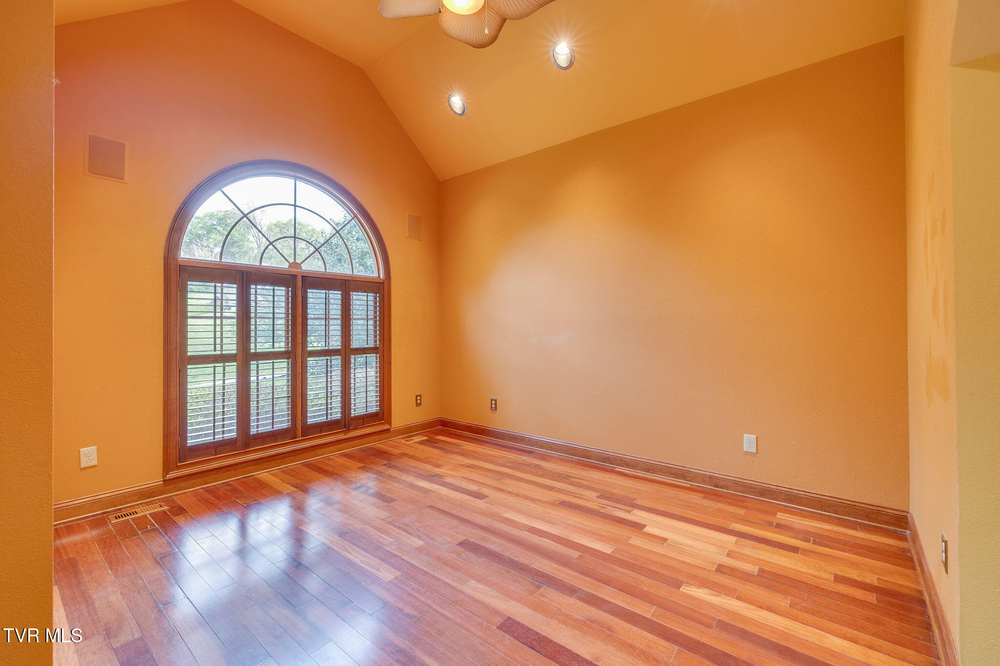 2164 Dave Buck Road Johnson City, TN 37601 - Photo 18 of 64 017
