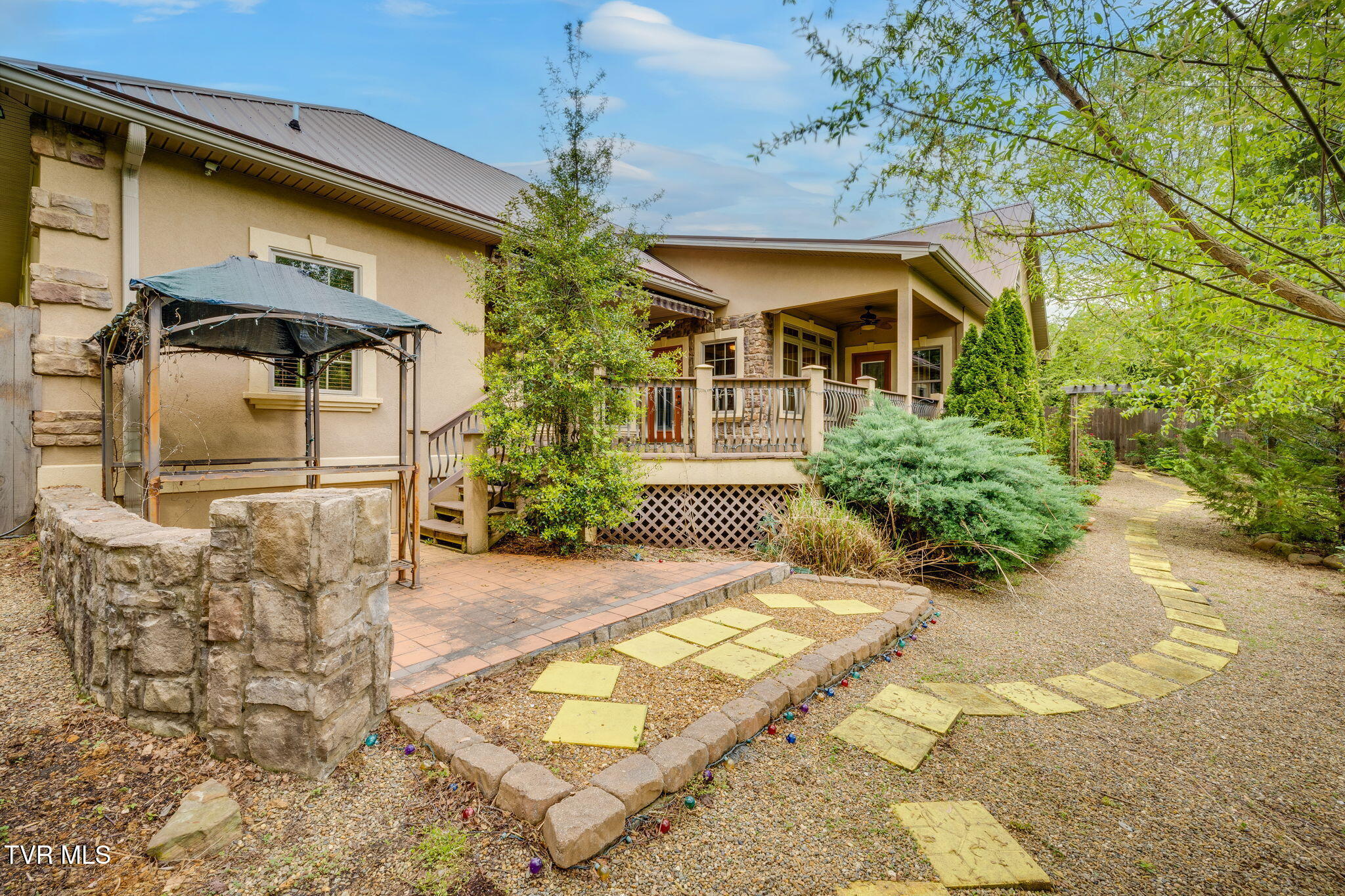 2164 Dave Buck Road Johnson City, TN 37601 - Photo 49 of 64 048