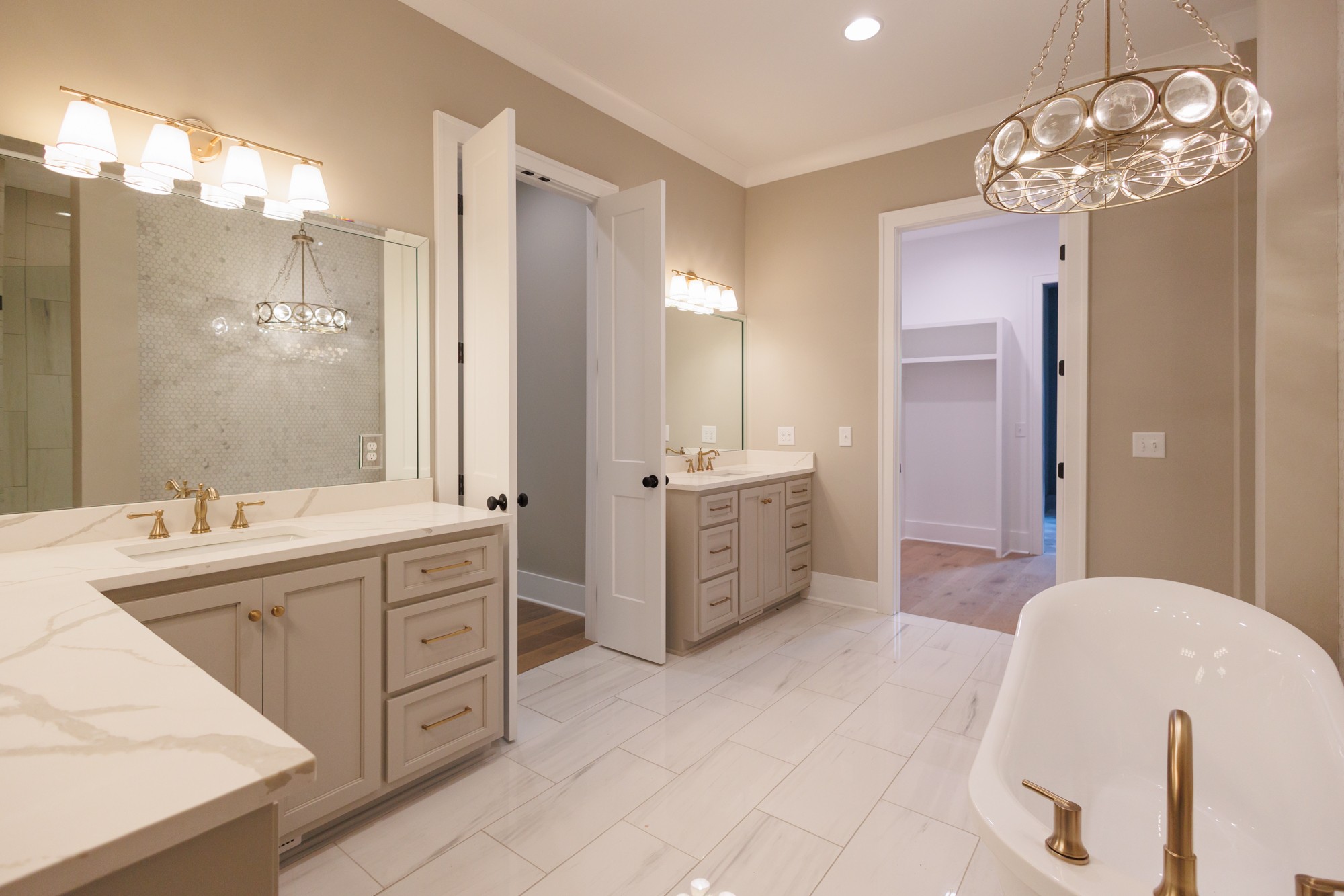 463 Bethlehem Road Lebanon, TN 37087 - Photo 31 of 48 a spacious bathroom with a double vanity sink mirror and double