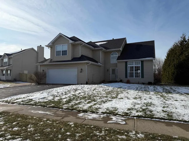 $349,500 | 804 Indian Dancer Trail, Belvidere, IL 61008