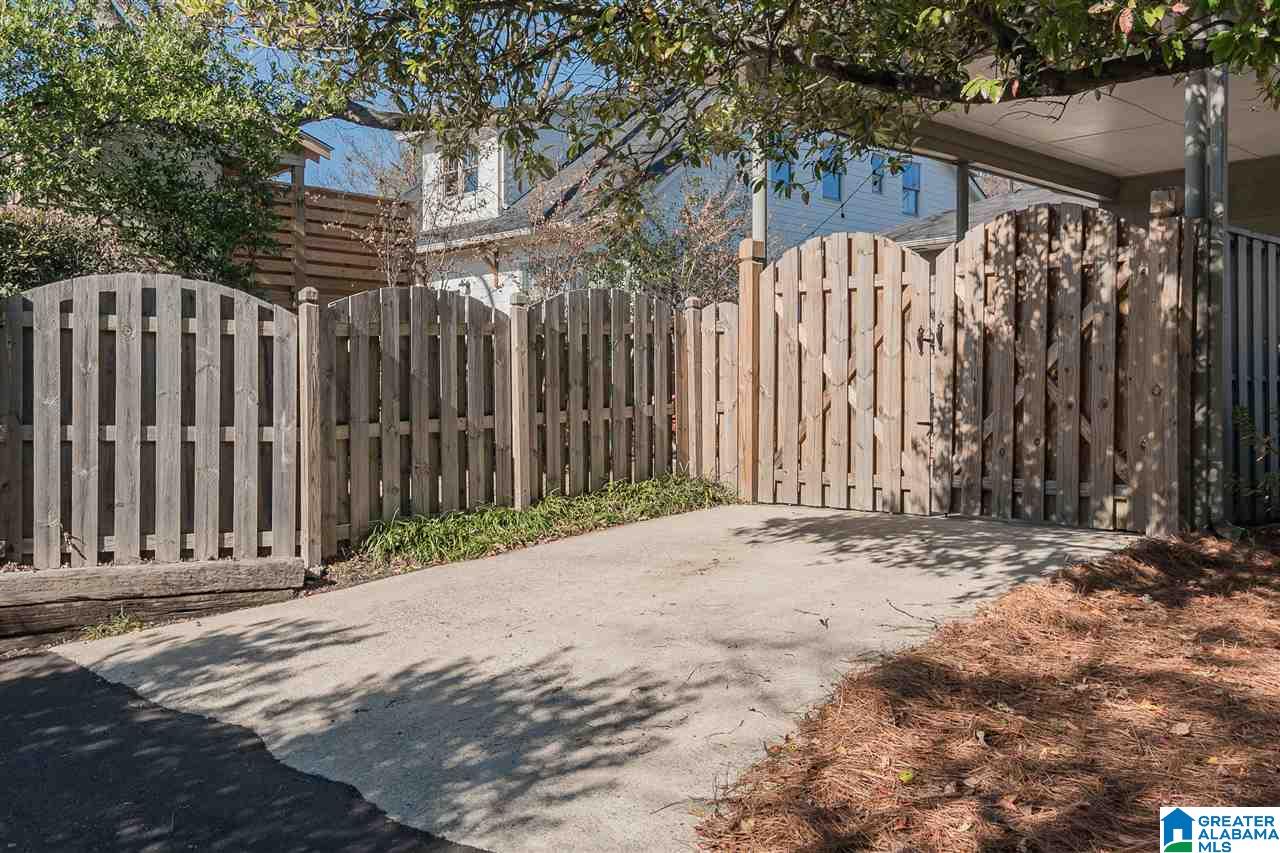 1215 Irving Road Birmingham, AL 35209 - Photo 37 of 48