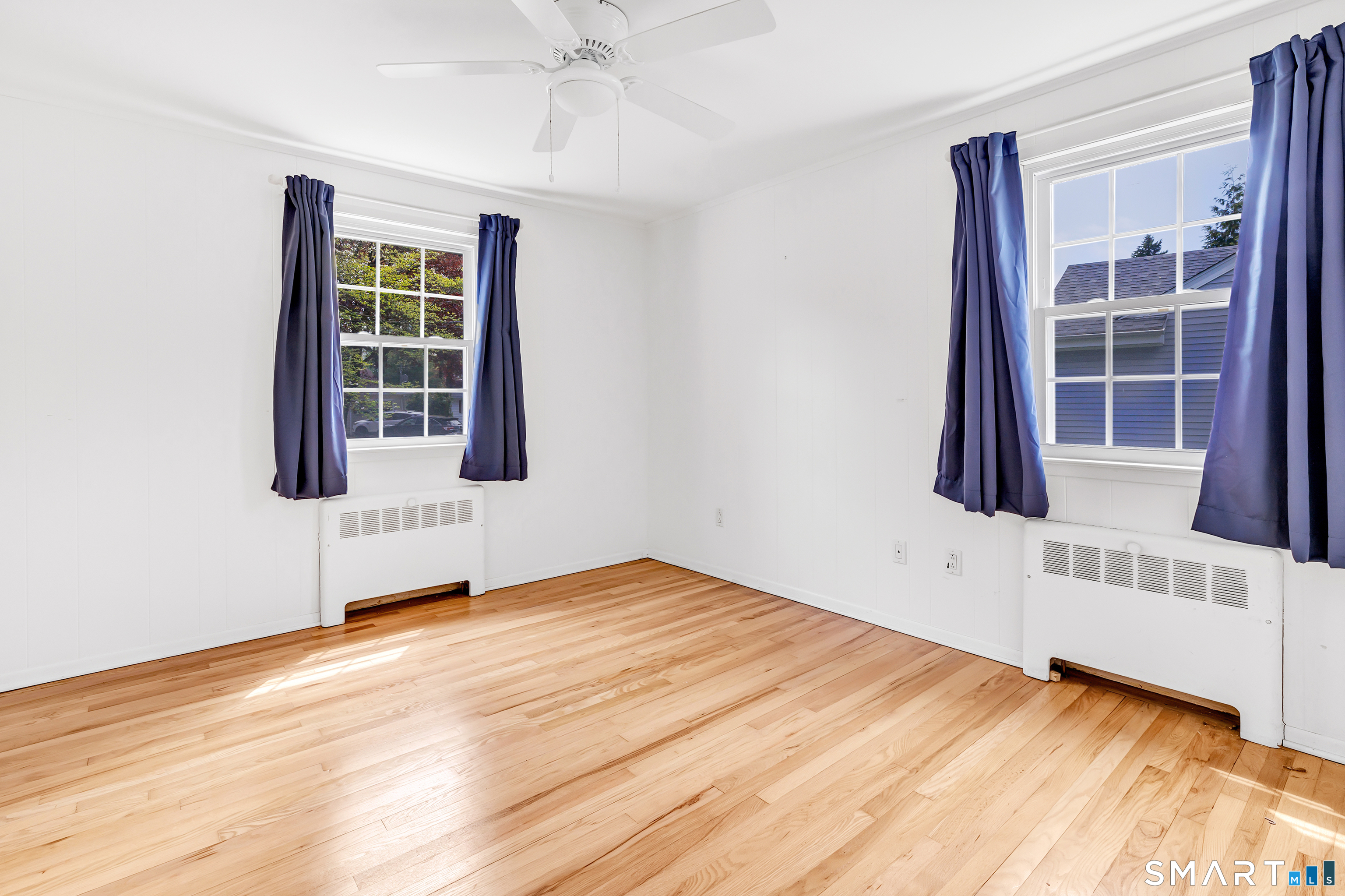 46 Waller Road Bridgeport, CT 06606 - Photo 27 of 33