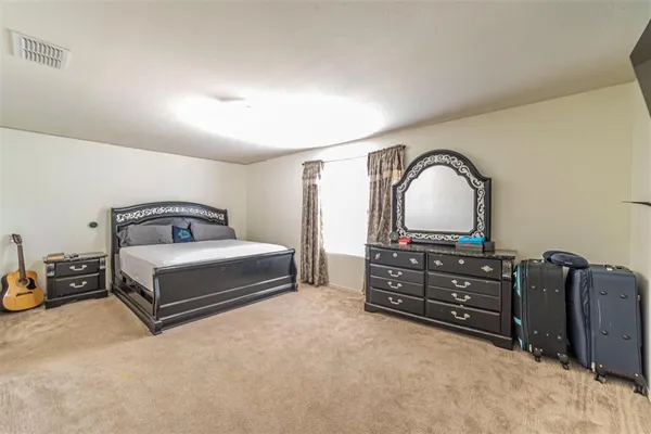 $2,750 | 906 Penny Royal Court, Arlington, TX 76002