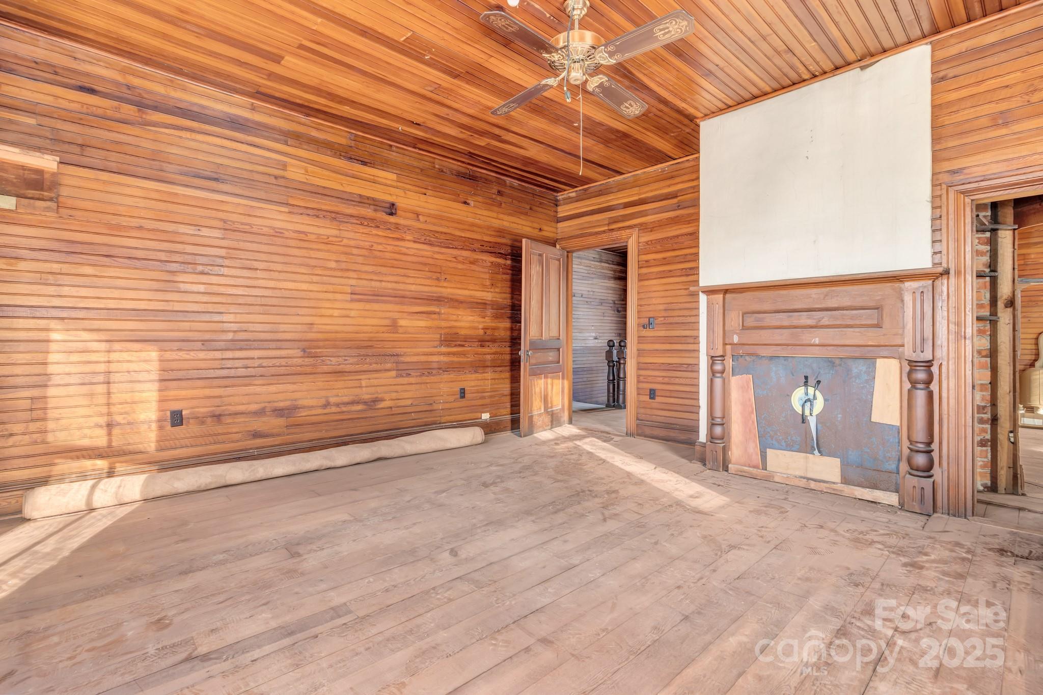 143 Sharon Road Fairview, NC 28730 - Photo 34 of 36 a view of an empty room with a window