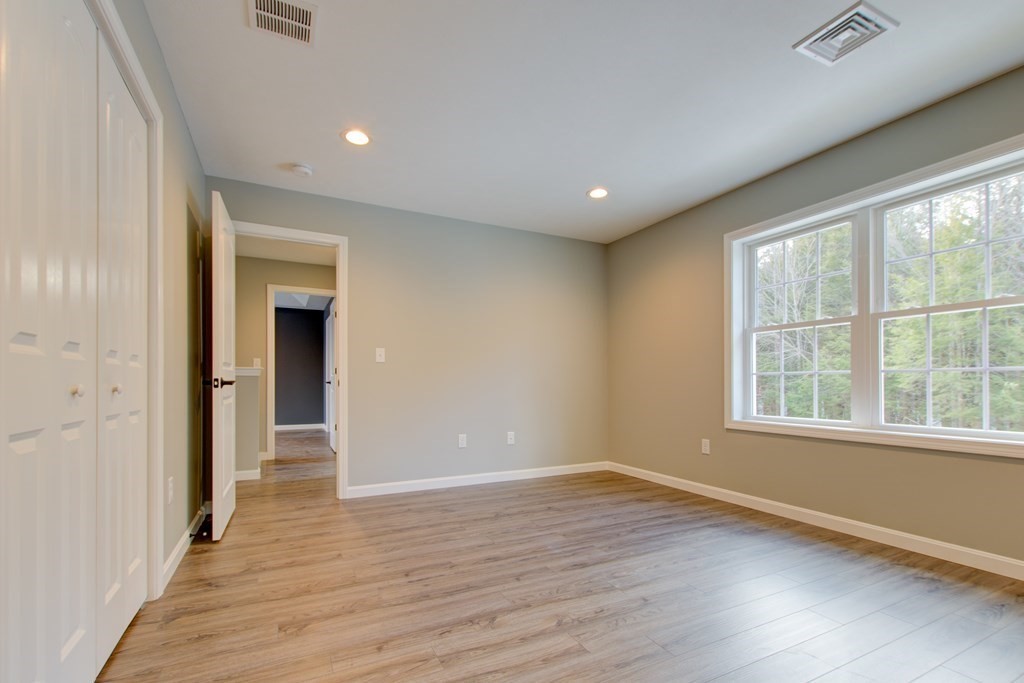 123 Brooks Road Templeton, MA 01468 - Photo 22 of 27 Gallery Image 22