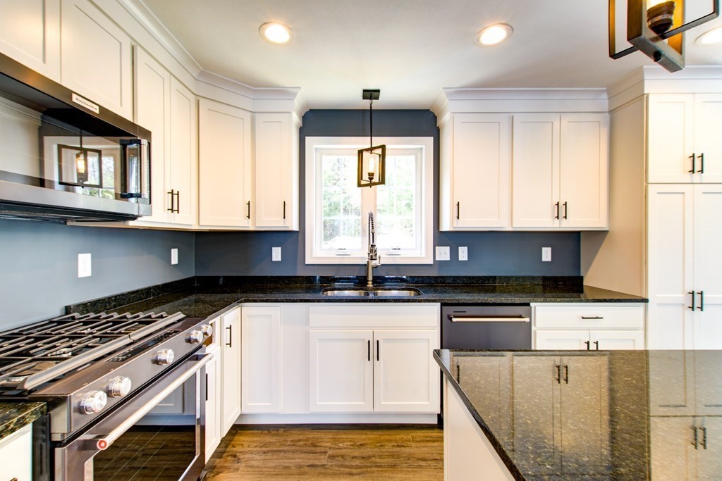 123 Brooks Road Templeton, MA 01468 - Photo 4 of 27 Gallery Image 4