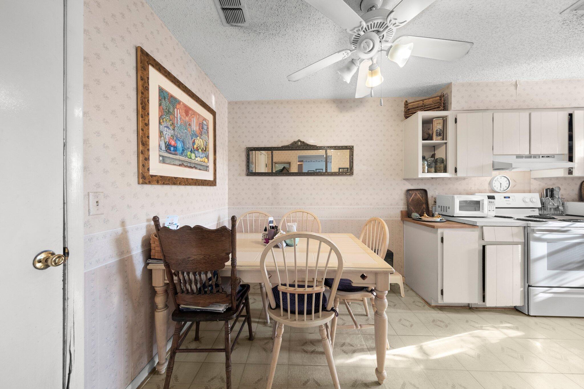 75 Cutter Lane Shalimar, FL 32579 - Photo 4 of 58 Moore Media_02