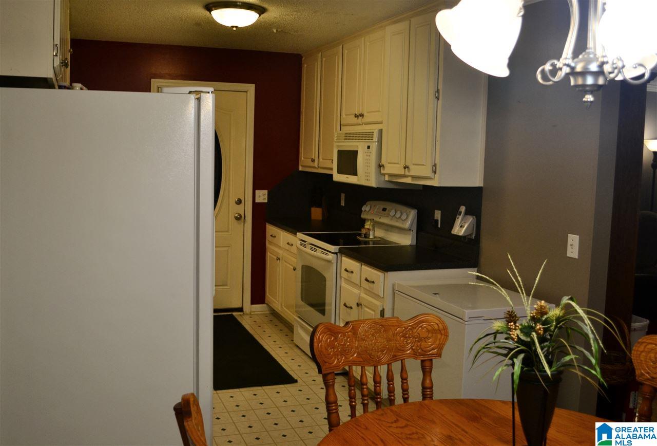 1090 Mountain Lake Road Warrior, AL 35180 - Photo 6 of 18