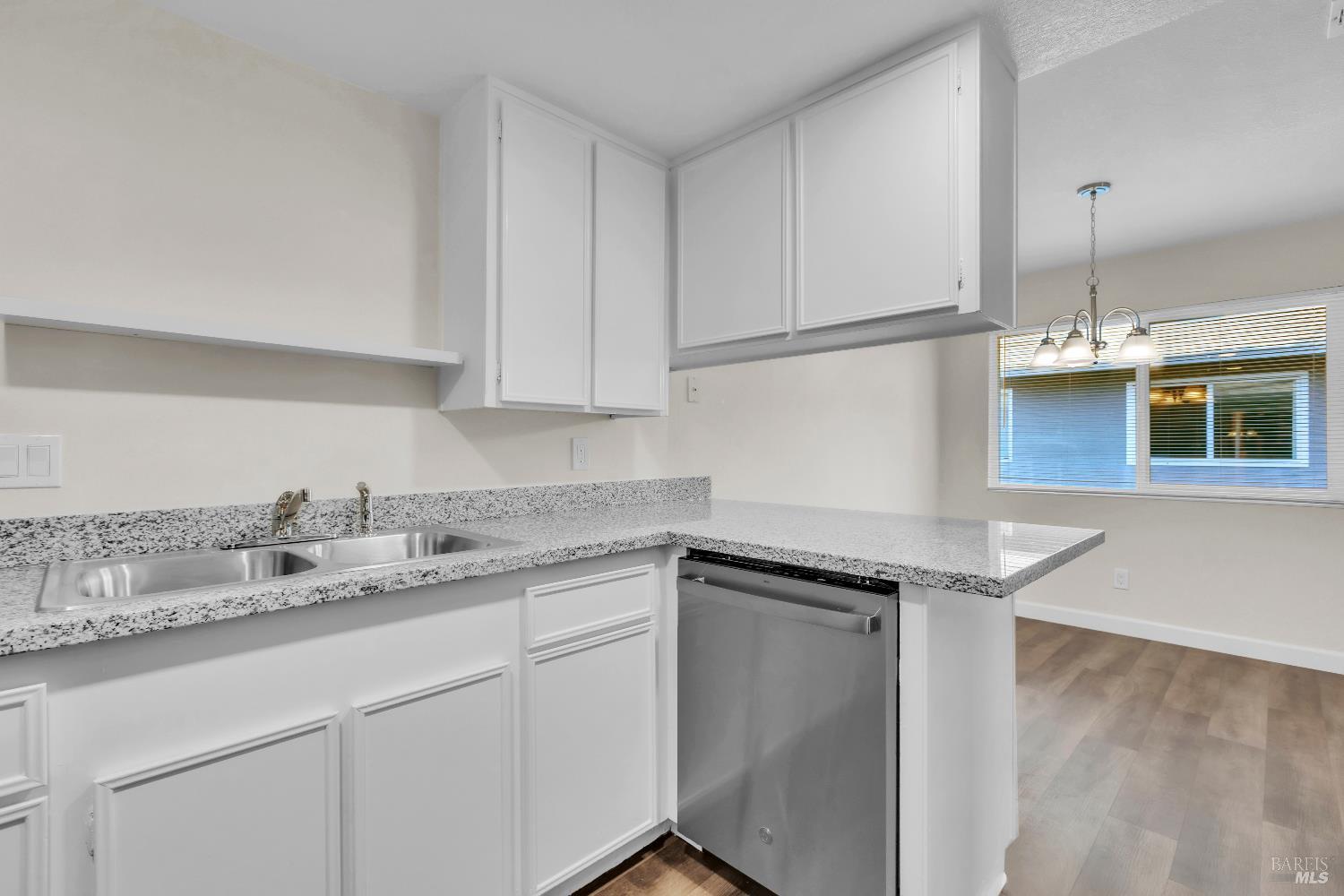128 Del Rio Court, Unit 4 Vacaville, CA 95687 - Photo 8 of 23