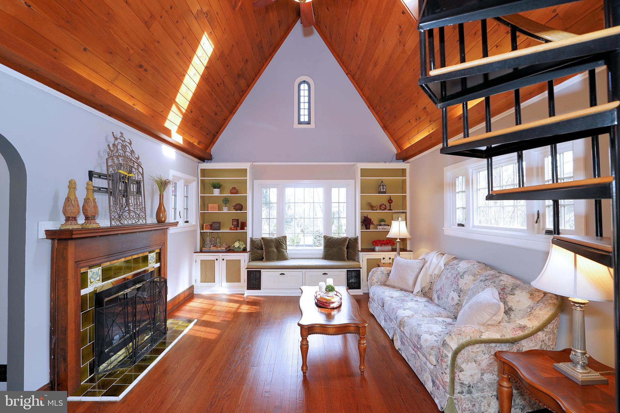 423 Clarksville Road Princeton Junction, NJ 08550 - Photo 7 of 31 Vaulted Knotty Pine Ceilings