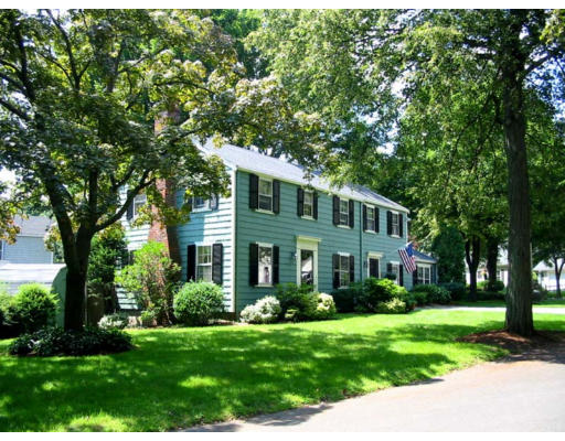 12 Sagamore Road Marblehead, MA 01945 - Photo 1 of 9